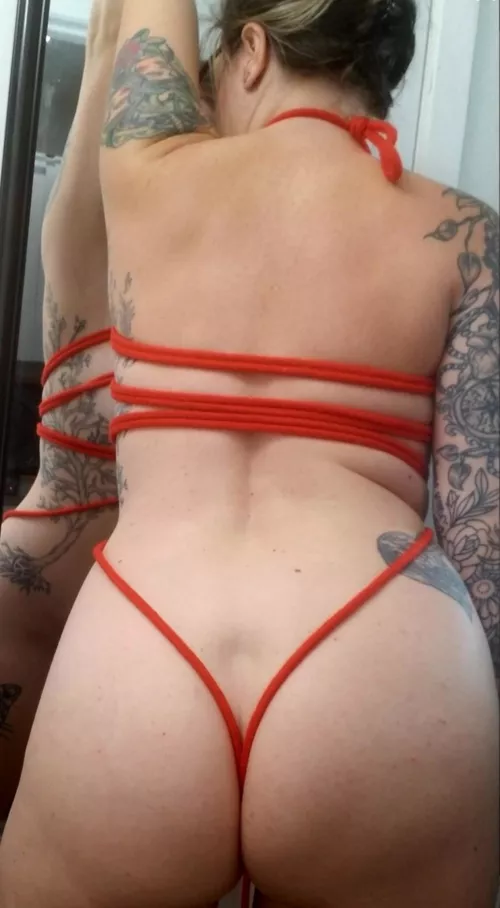 Control me with these straps? 🧶