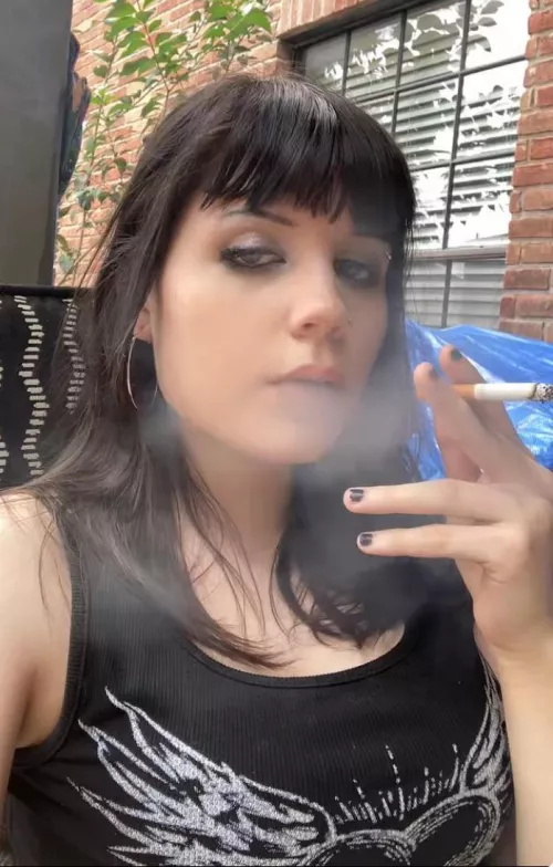 Do you like it when I look into your eyes 👀