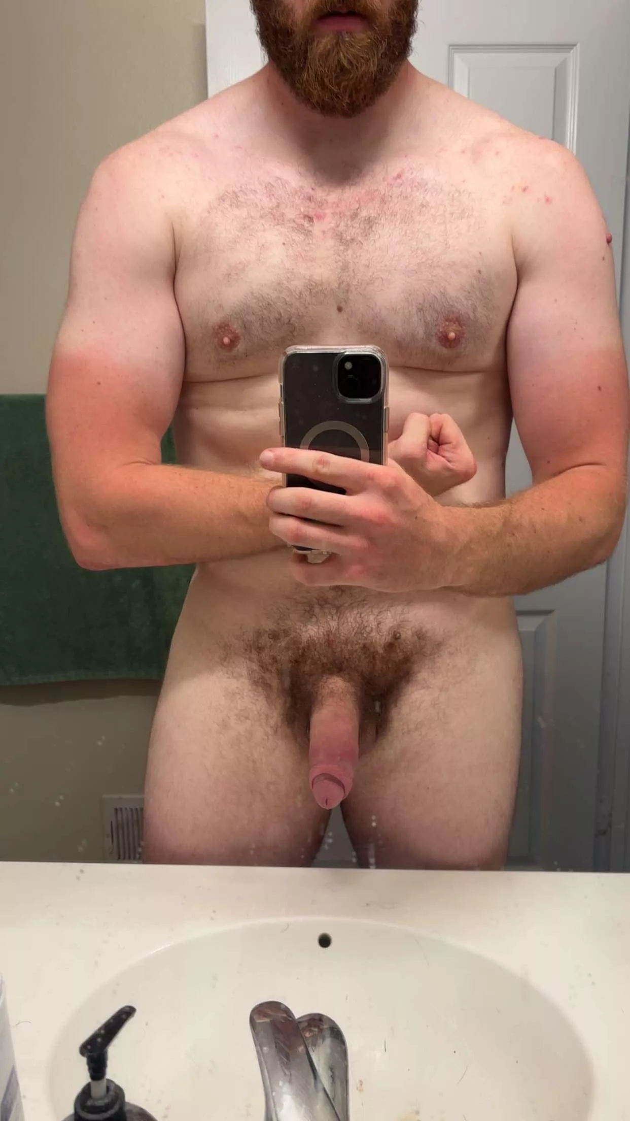 How does this 6’5” bi married man look with a semi after the gym?