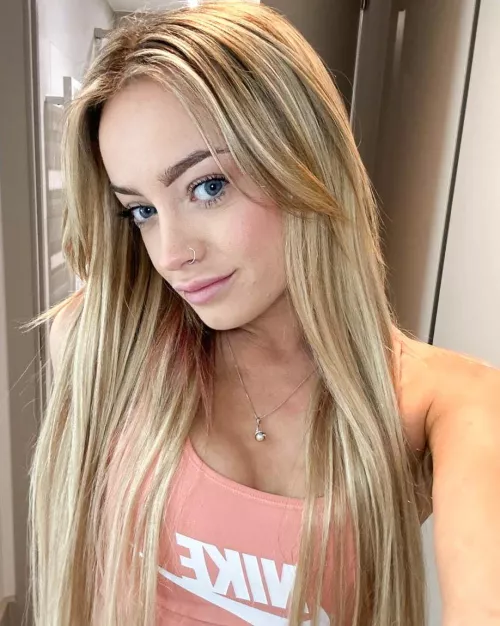 I'm elegant and feisty