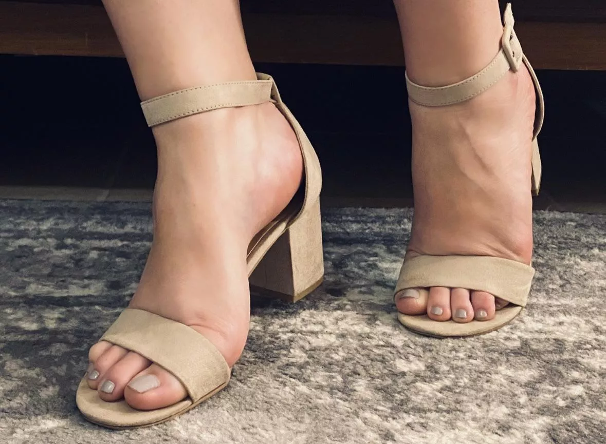 Perfect summer heel