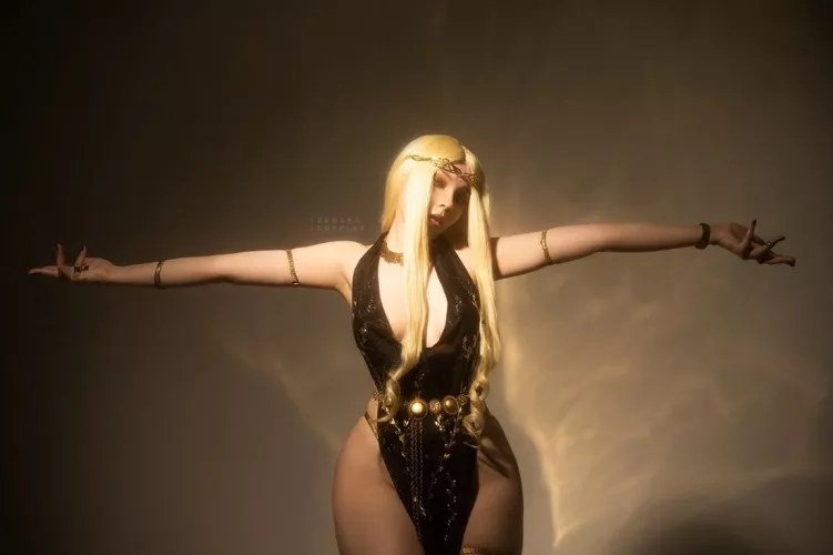 Queen Marika from Elden Ring cosplay by Sawaka