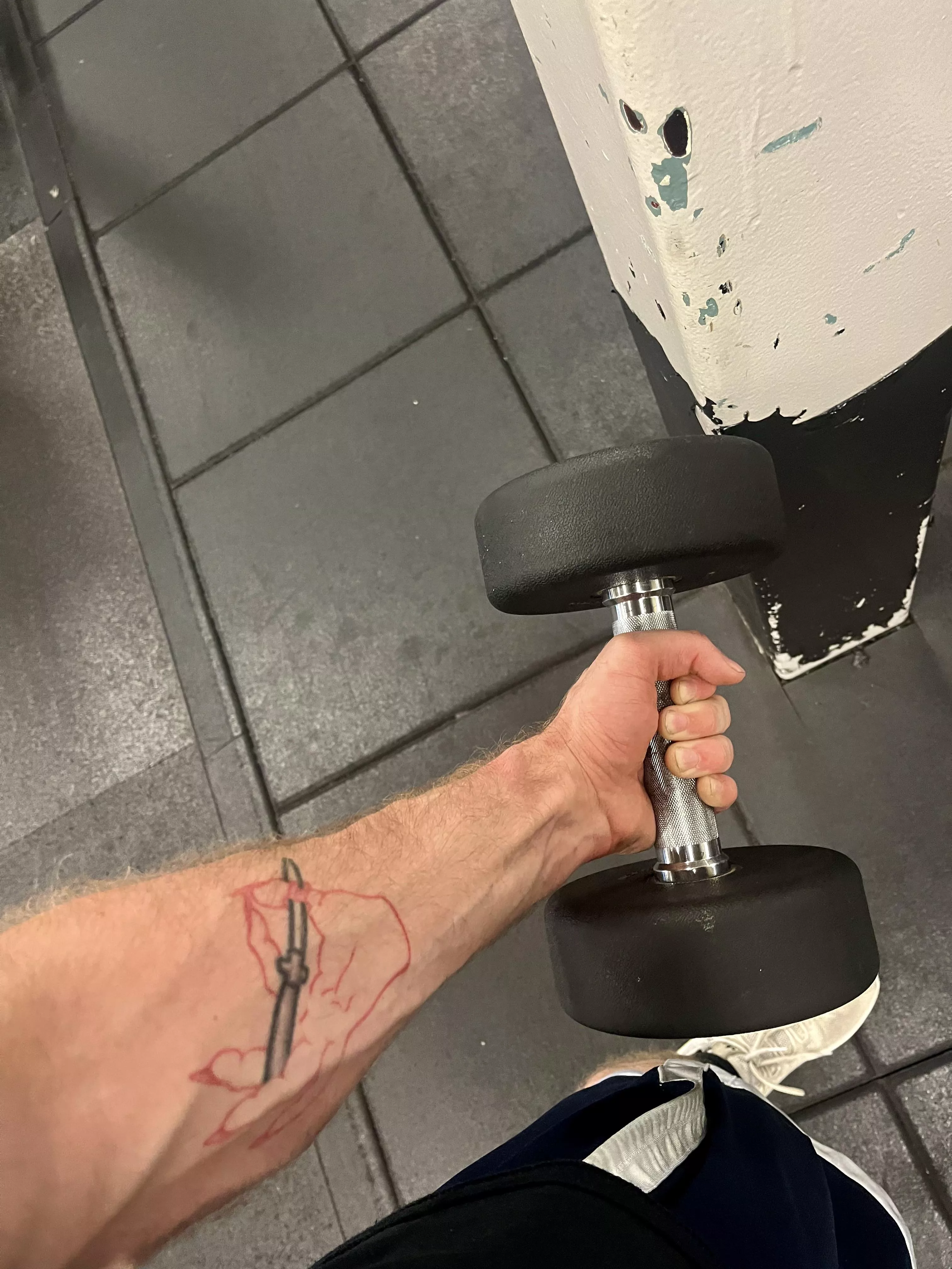 This was very awkward to take in a semi crowded gym 