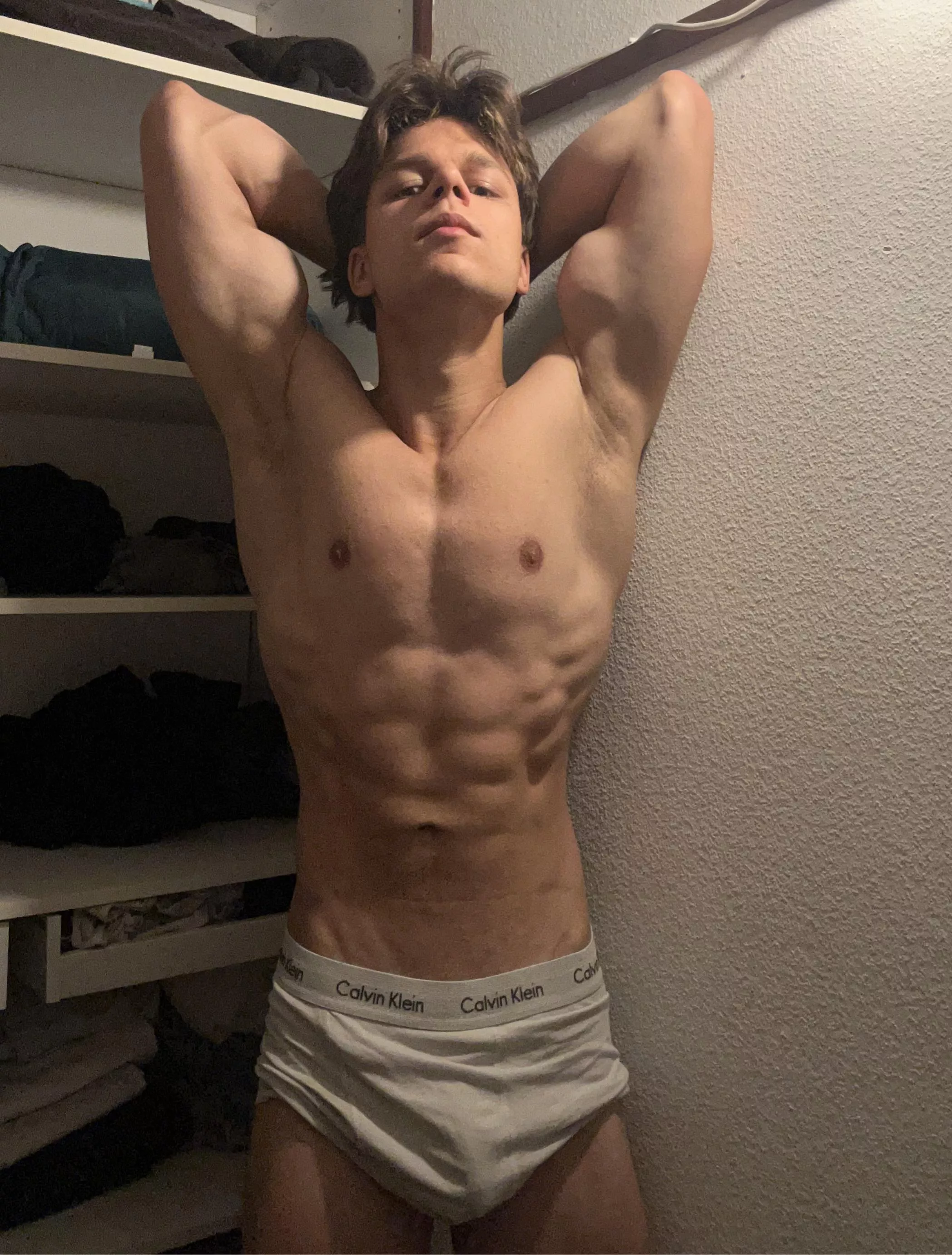 (19)Would you bury your face in them?