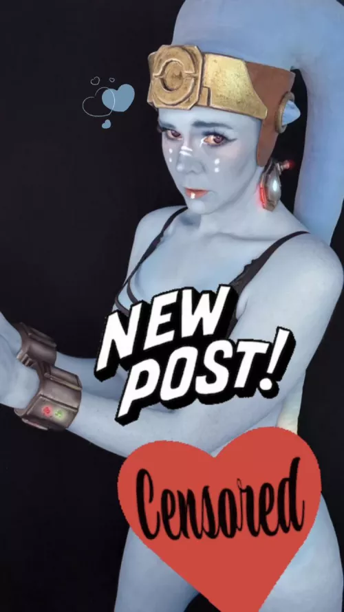 Anyone got this uncensored (holominxcosplay)
