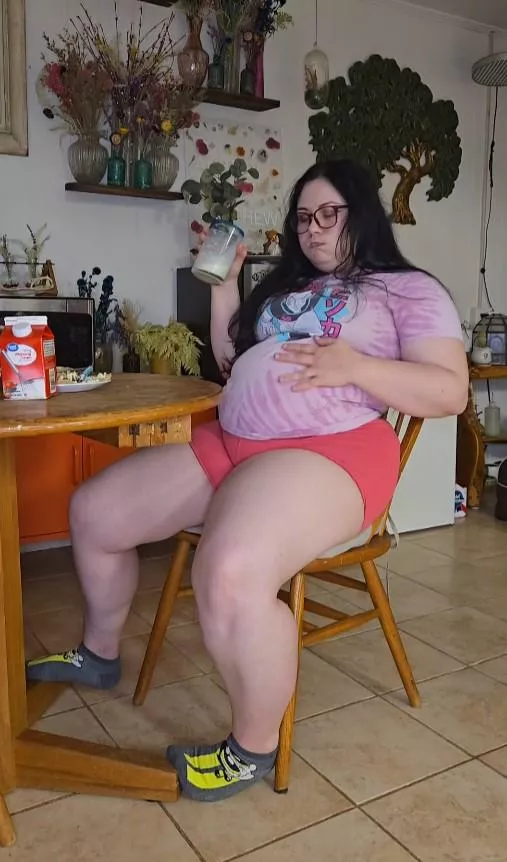 Cheesecake and heavy cream for max calories 