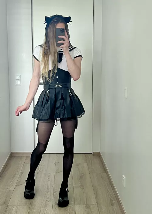 First post here on Reddit! I hope this fits in here ._.