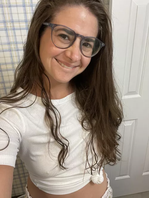 I love the little waves in my hair 🥰