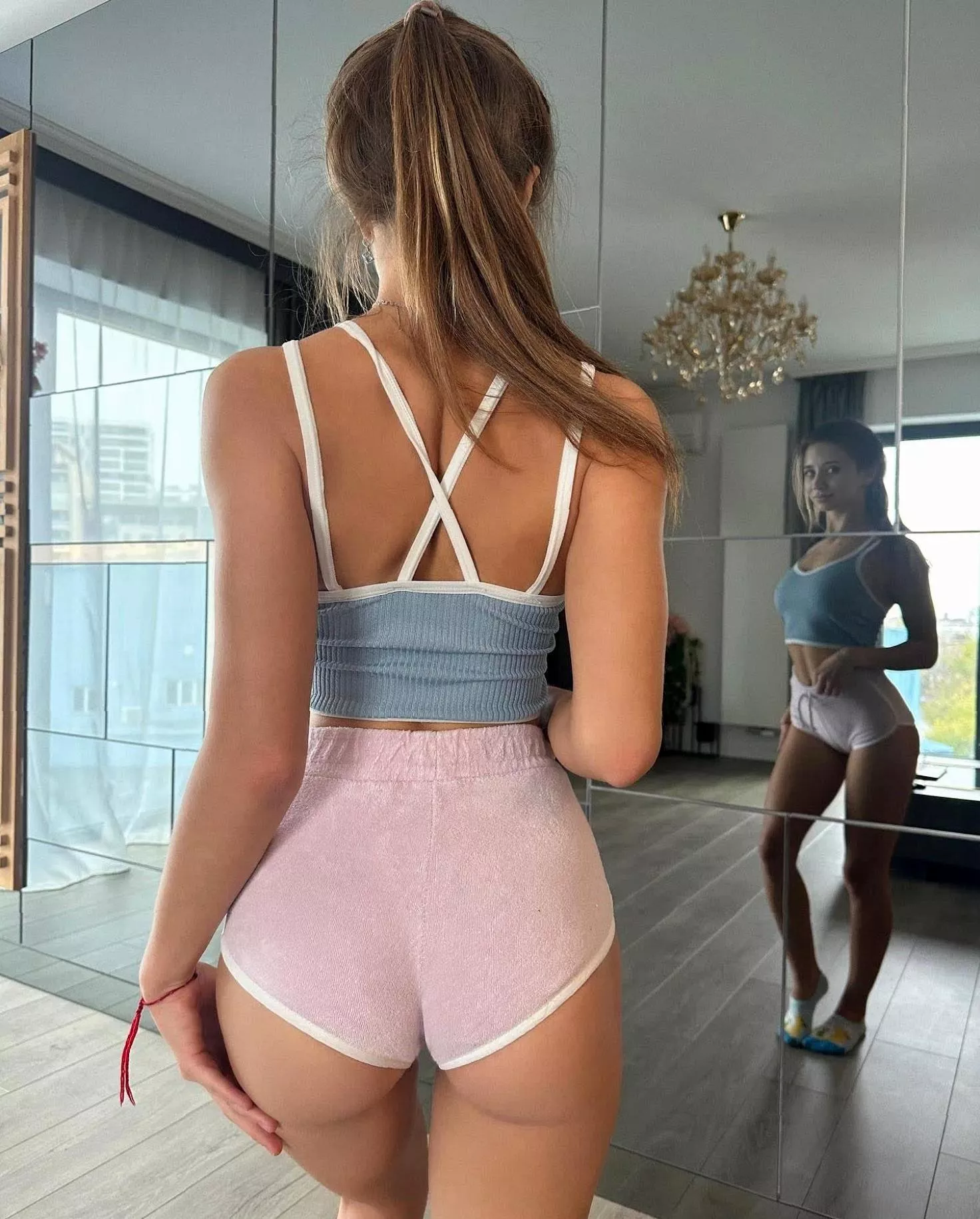 Isn't shy to show off my slutty nature in front of camera 