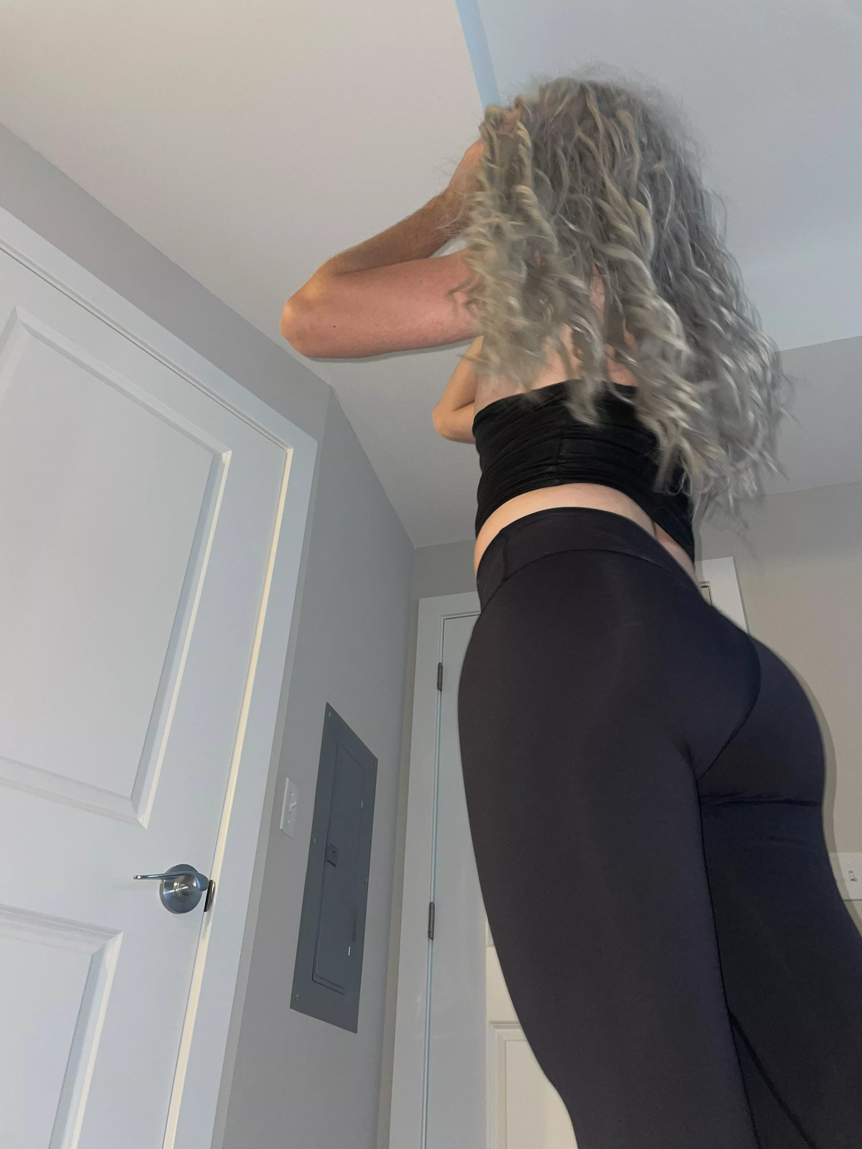 Morning workouts feel better dressed like this