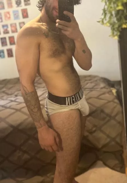 standing out in the Kleins