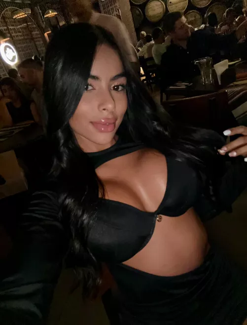 This is how I'm waiting for you to approach me at the bar