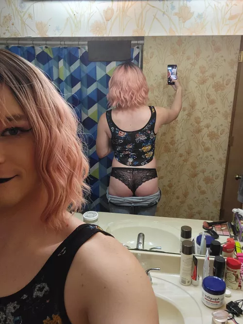 Trying to 👗 my age