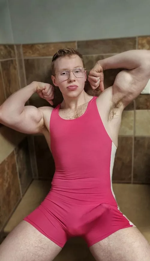 Wanna wrestle? Whoever gets stuck under the other has to bottom, I'll make sure I come out on top though. 