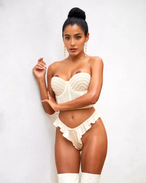 would you breed a latina girl?