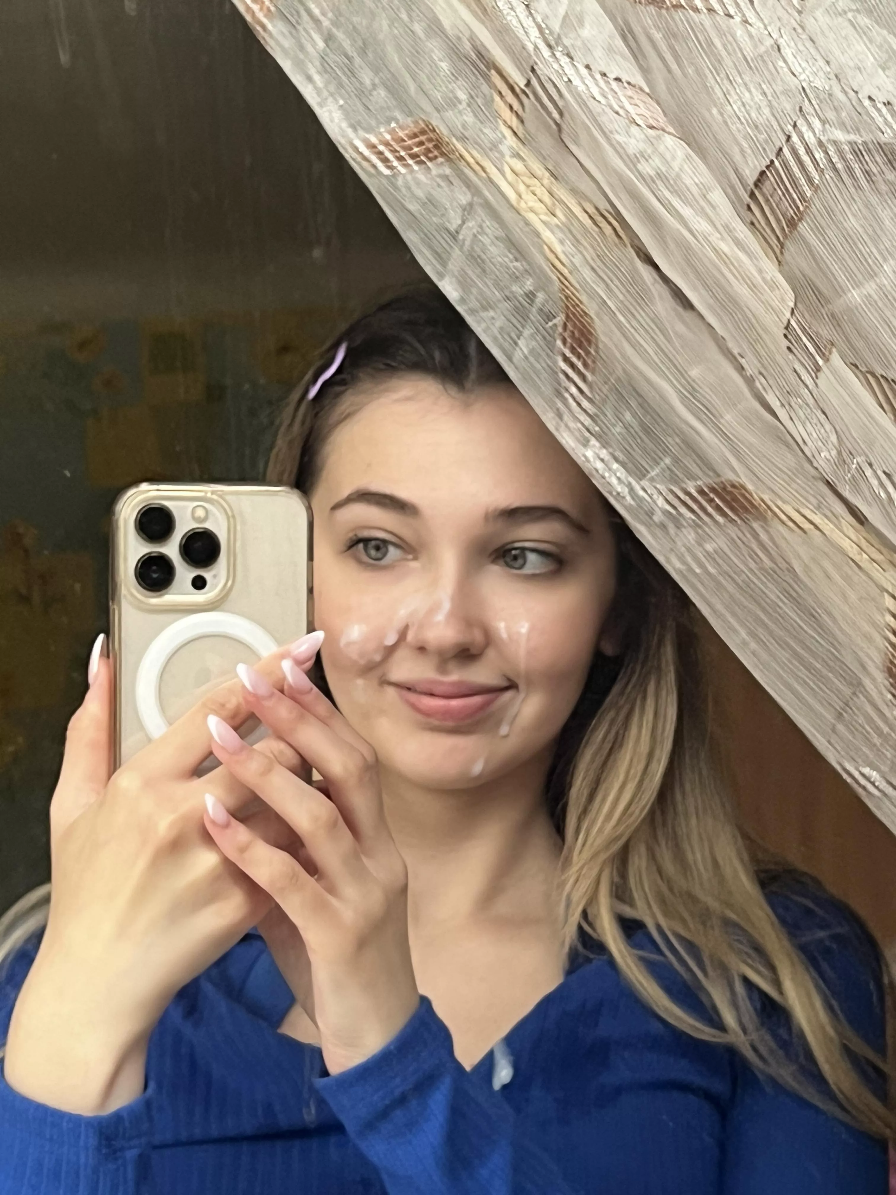 Would you cum on this pretty face or would you fill me ?