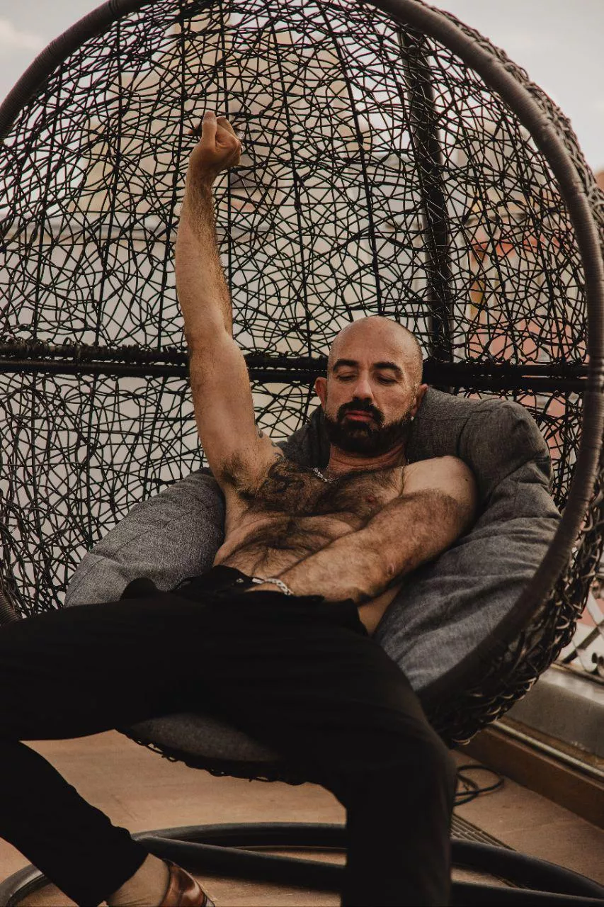 100% pheromones in me