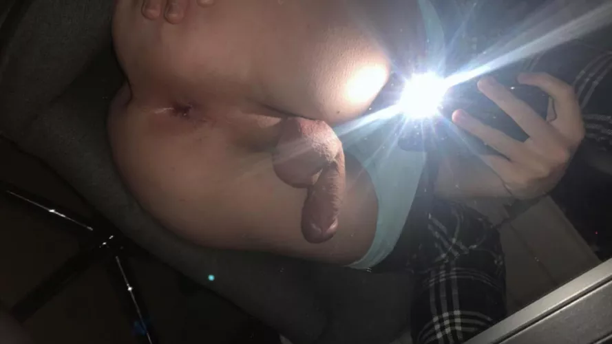 [20] who wants to take advantage of my hole?