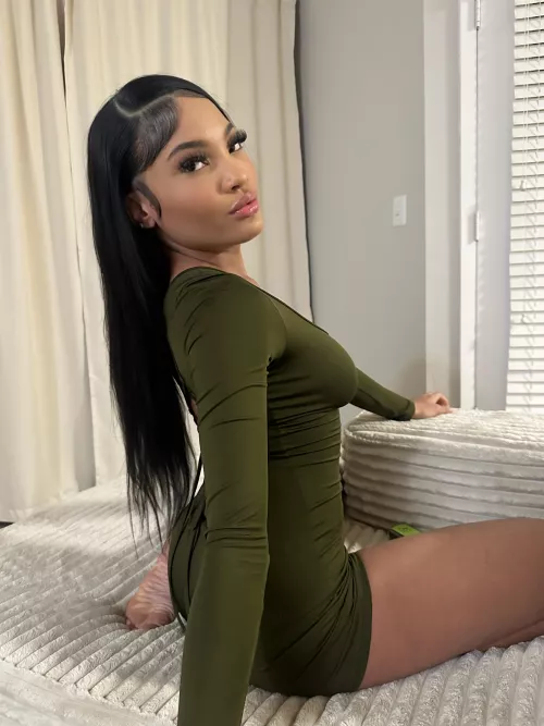 Chill or fuck??😜😜😜😜😜