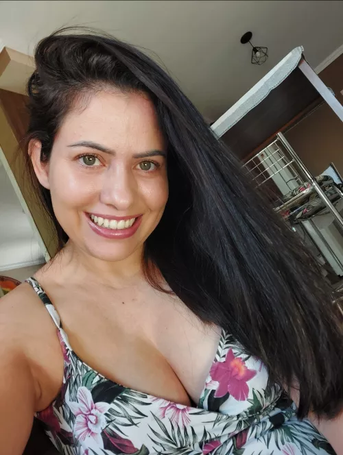 Feeling very cute [f]