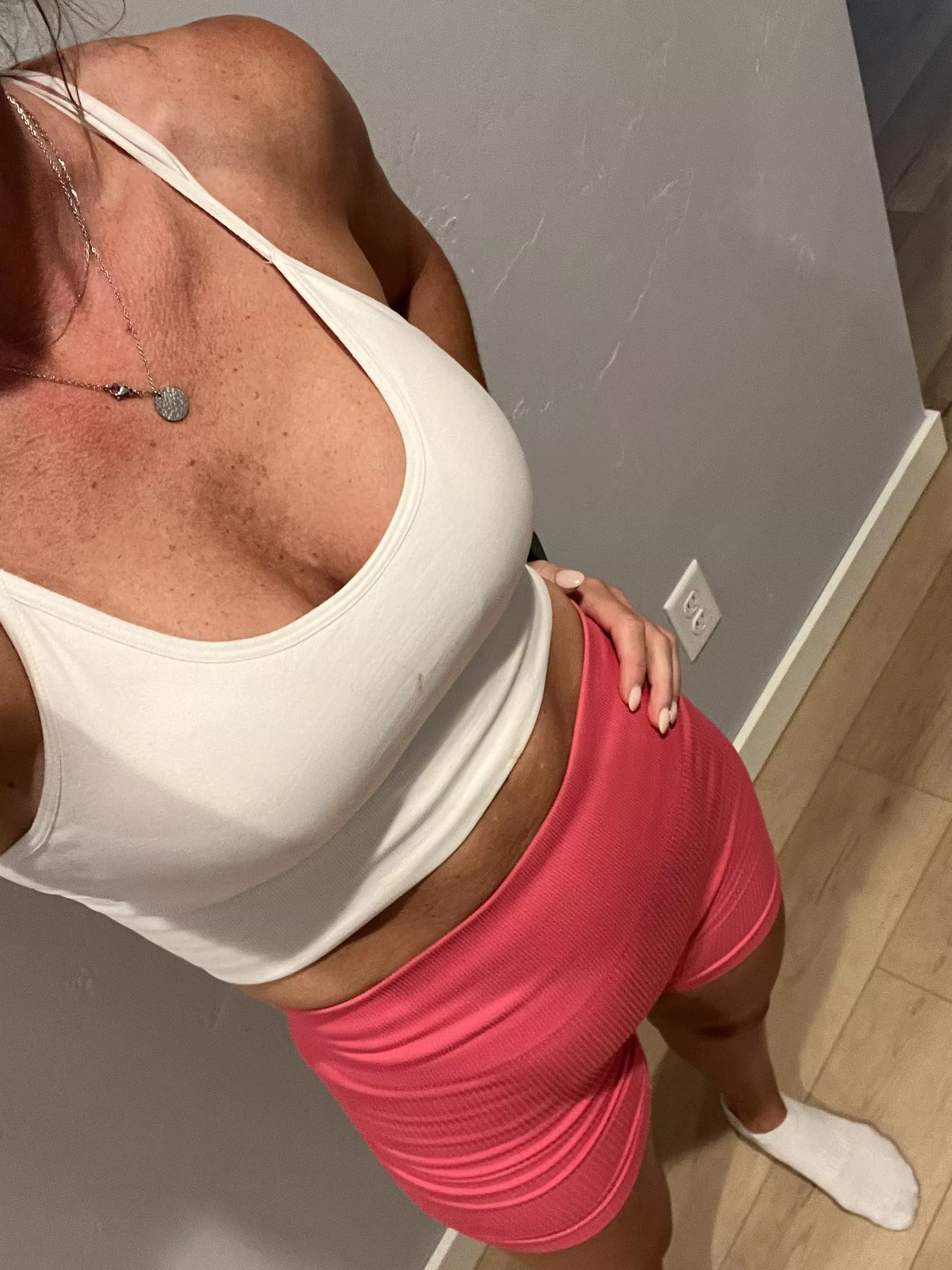 Happy daddy day, let’s workout (f)