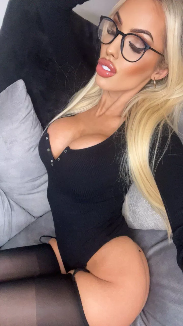 It's Seductive day so naturally here's me turning you on. 