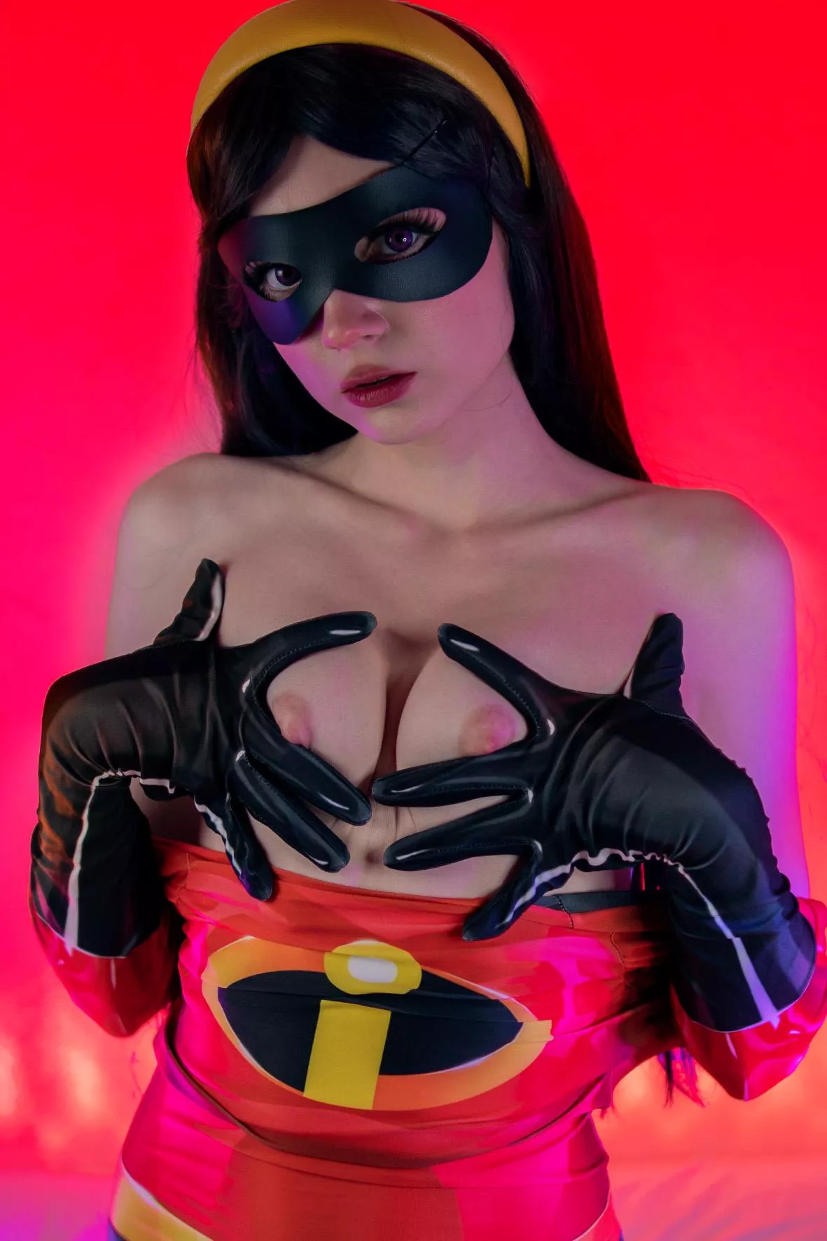 Violet Parr [The Incredibles] (Ave Ria)