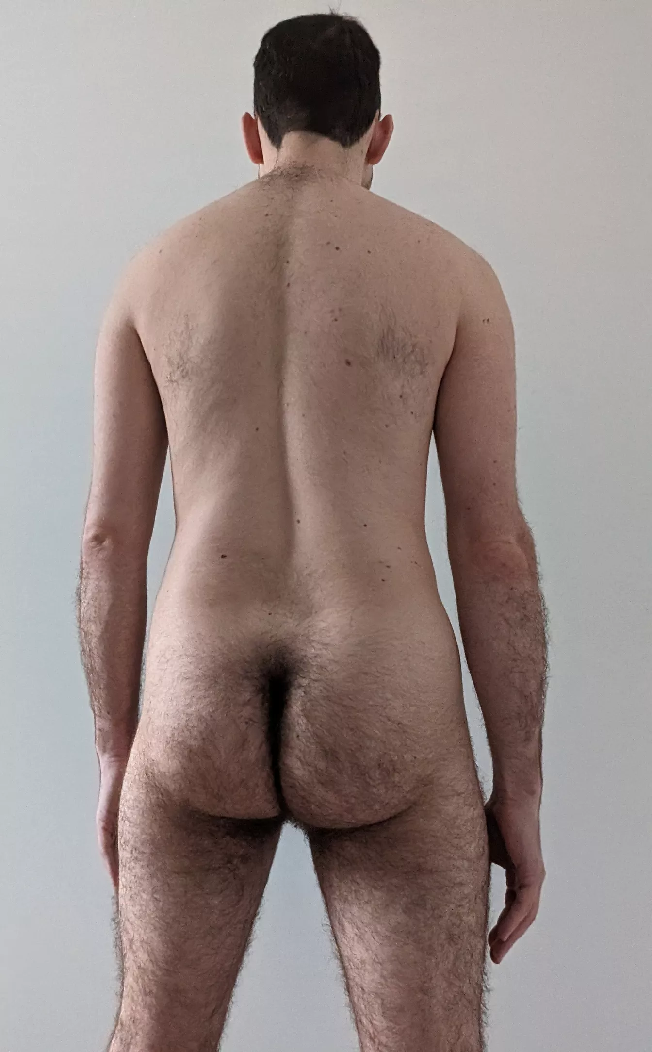 Am I doing this right? Here's one of me from behind.