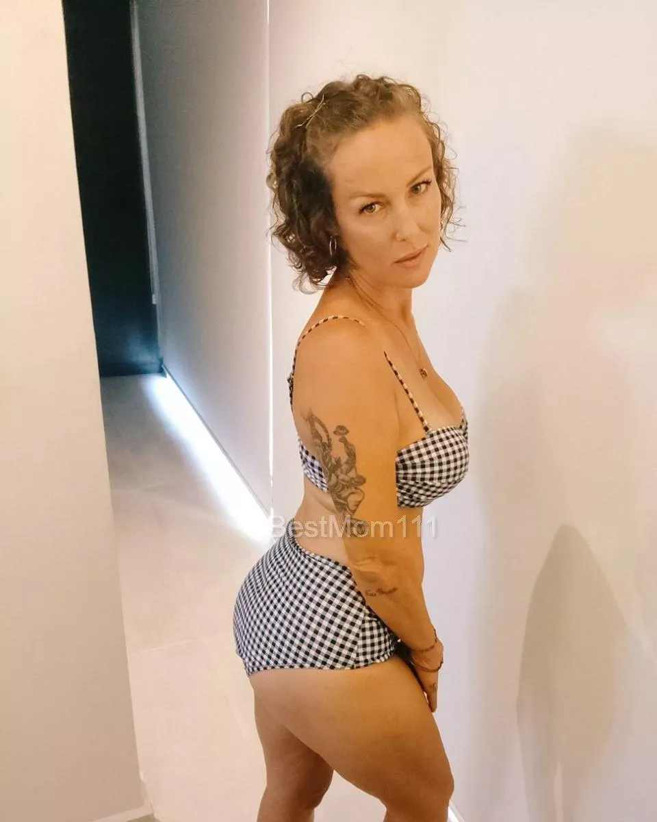 Best Mom (@itsbreastmom)