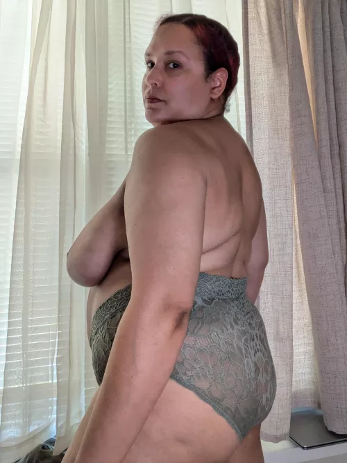 Bringing back the granny panties 