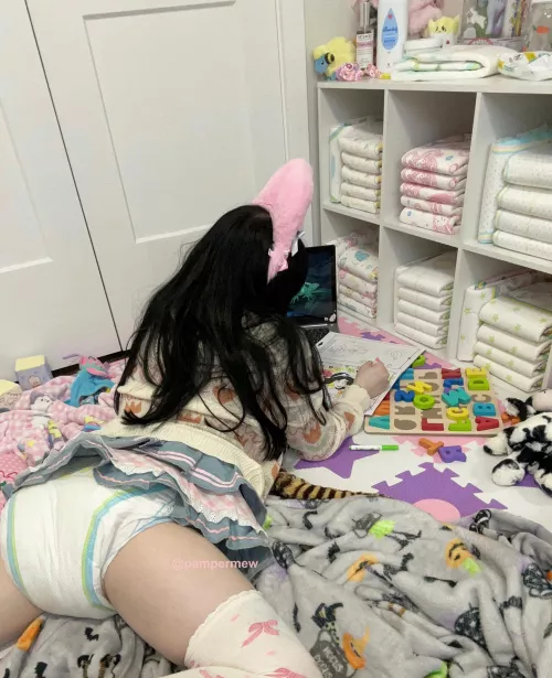 diaper check? but im busy colourin >:C