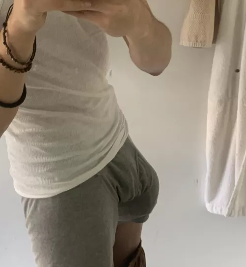 Do you want to see what’s under? (25)