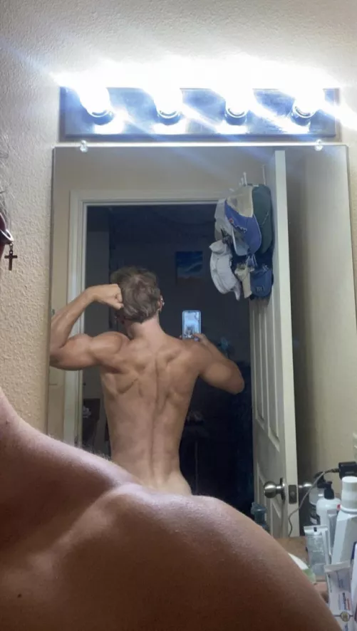 Got my hair cut! What y’all think?