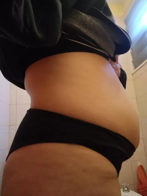 Im so stuffed and bloated rn 