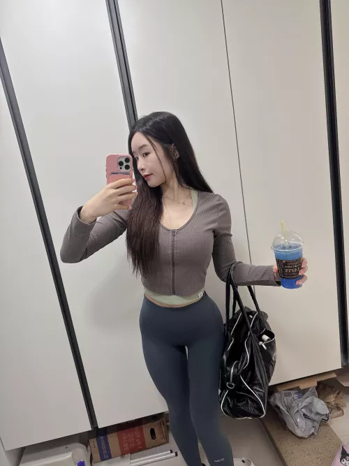 Would you say no to my fit body? 