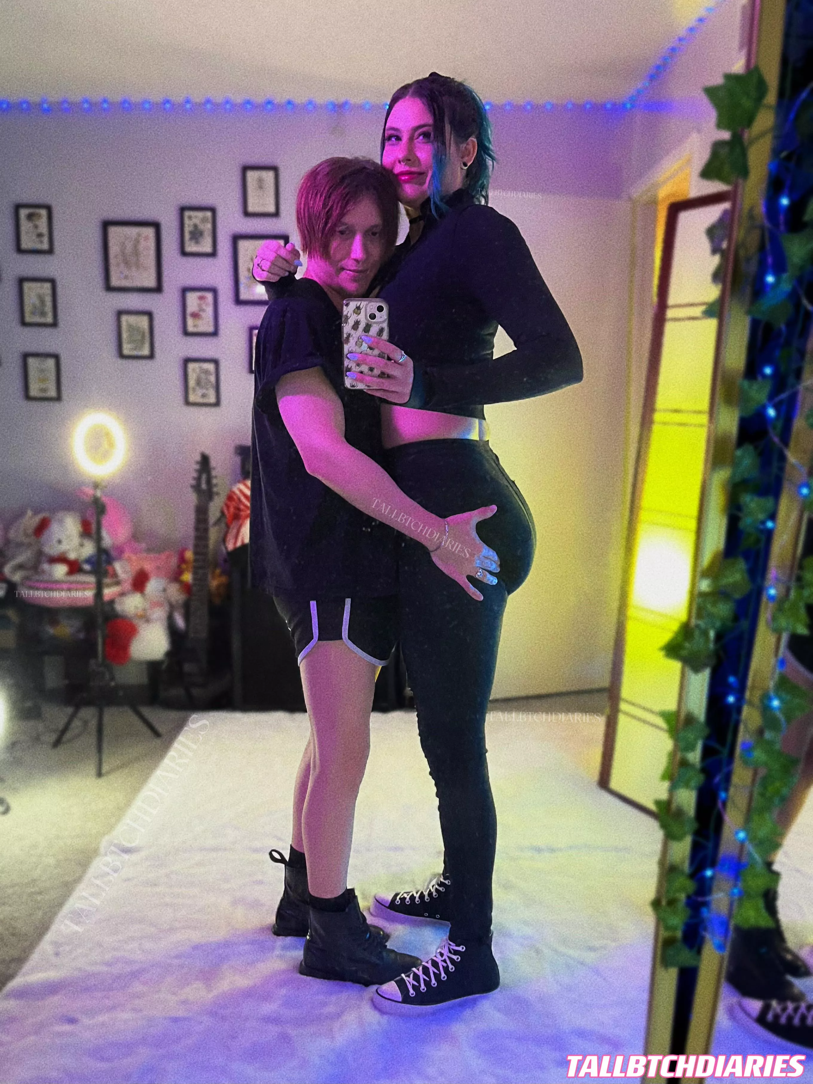 Back again! here’s me(6’0) and my partner(5’7) ♡