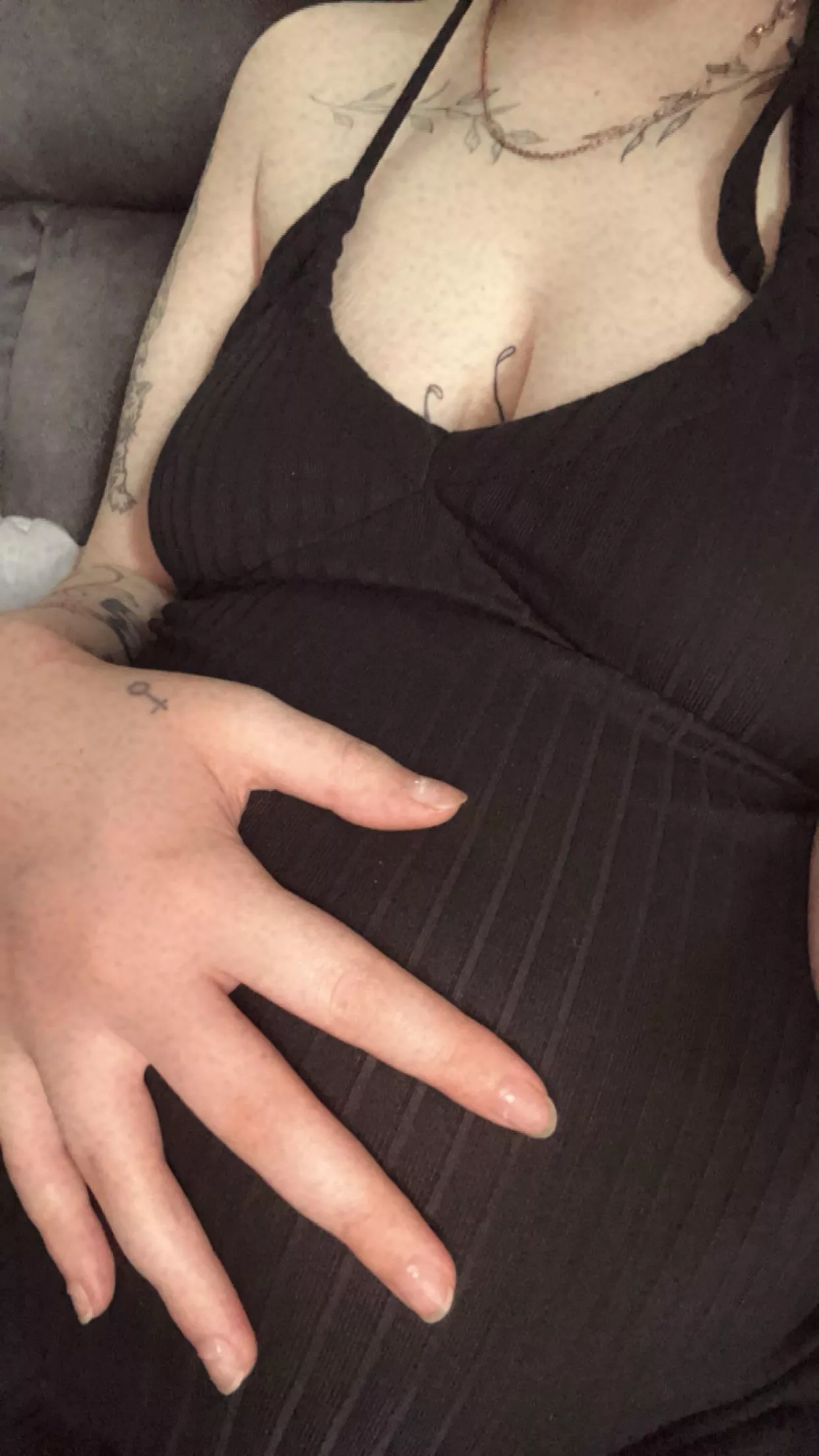 Currently doing Sexting sessions!! hit me up😝😝