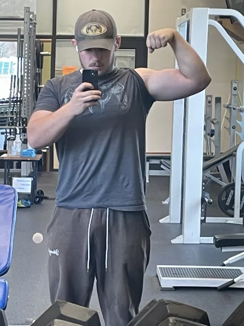 Dm if you want me to choke you