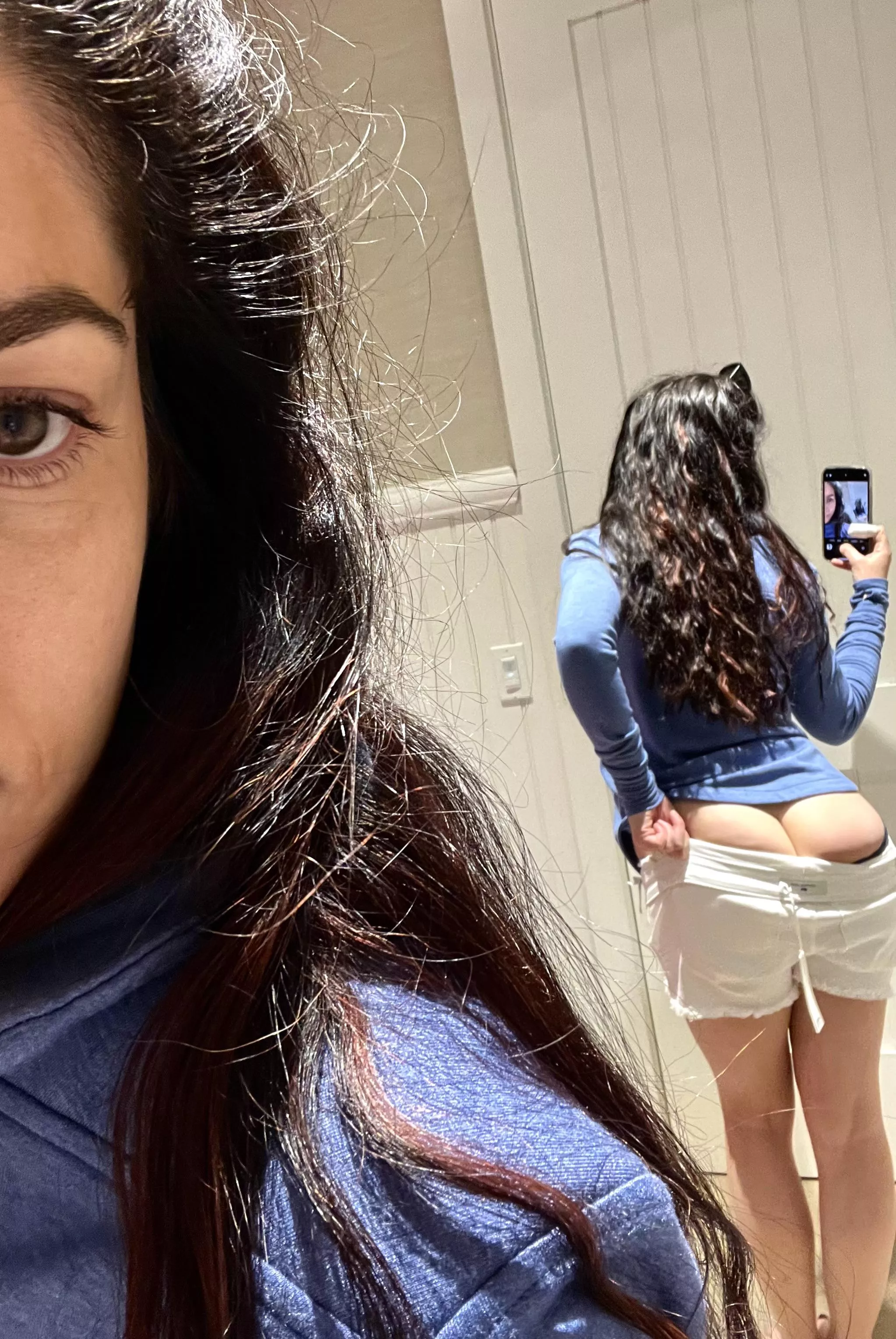 Hello from then dressing room [f]