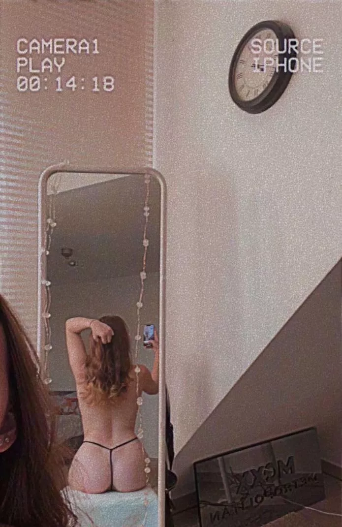 I don’t know if that’s my ass or the filter.. but I love that pic 😈🥵