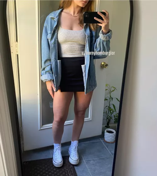 I like my skirts short 😉 [f]