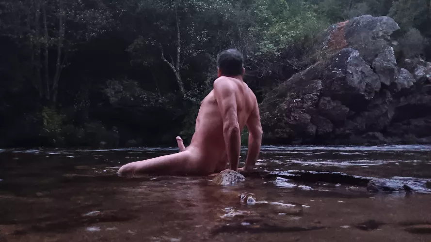 Night boner in the river