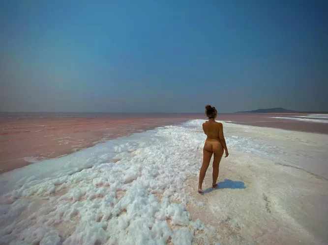Nude walk on the Salt Lake ✨💓