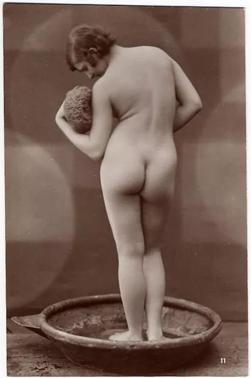 studio nude