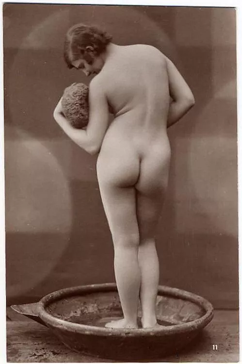 studio nude