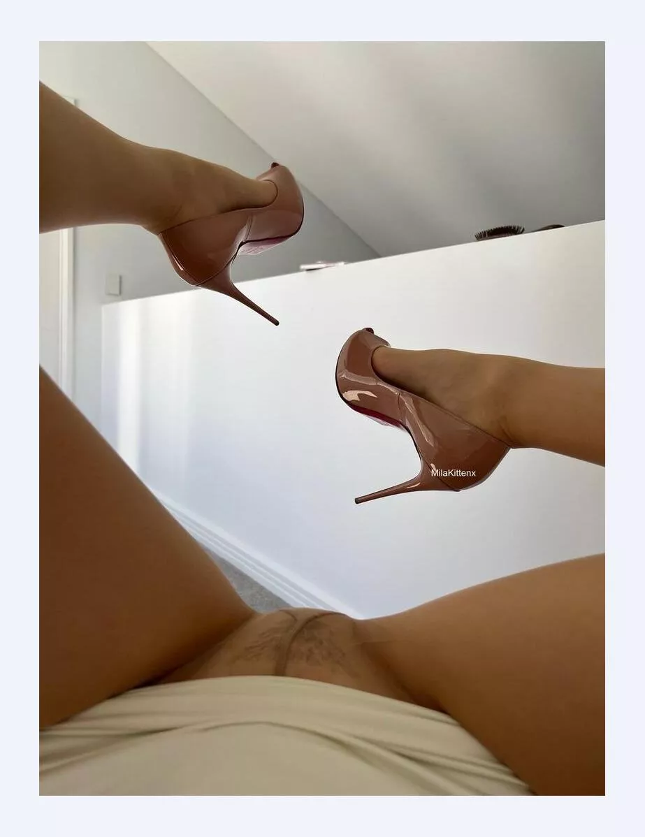 Teat them open and taste me..