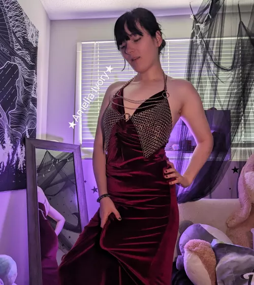 Would you even be able to handle how big I am? Or should I start training you.