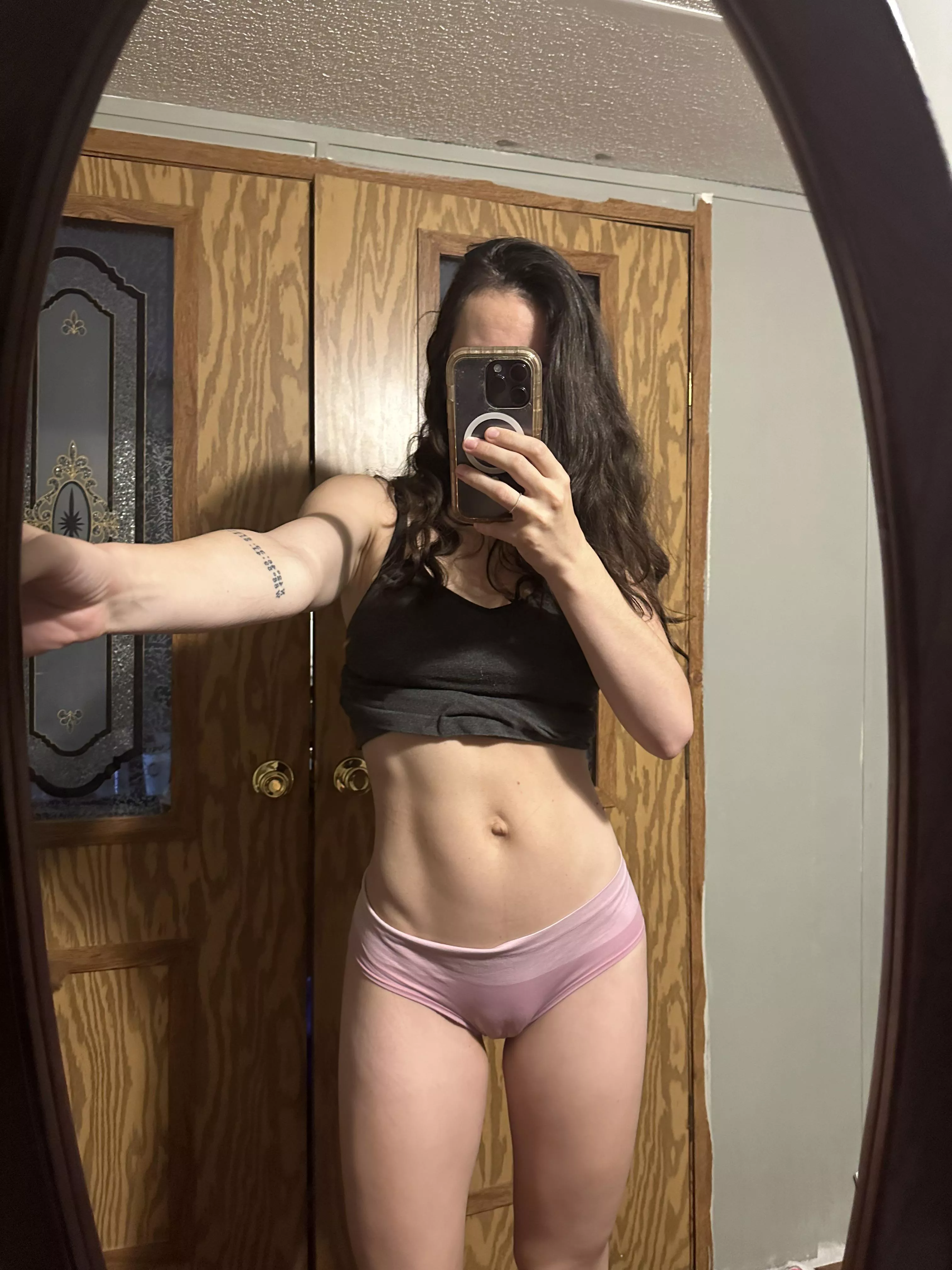 Belly button season 😍