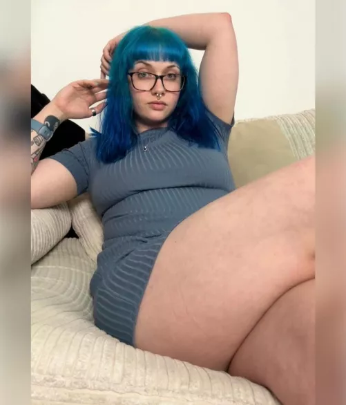 good things come in small packages (and big thighs)