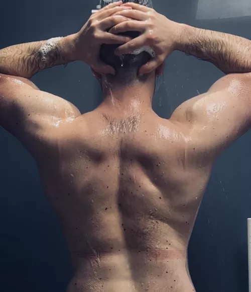 Had to leave. Back again. 💦